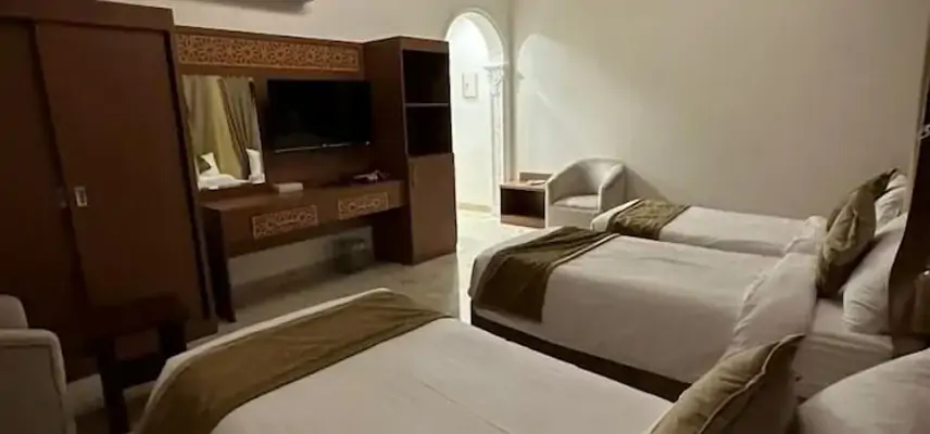Taj Al Eiman Hotel image